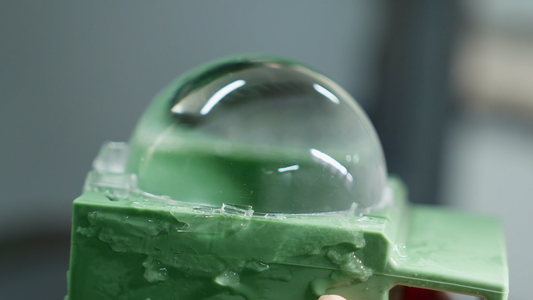 Beyond Ordinary Ice: How Clear Ice Changes the Way Drinks Are Experienced